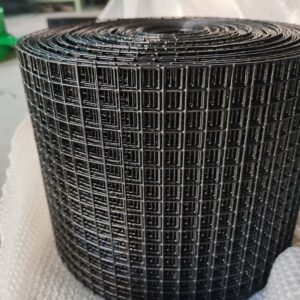 Solar panel mesh kits